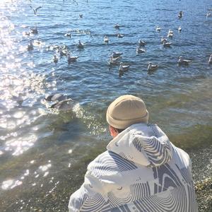 男生把小困困进男生困困里
