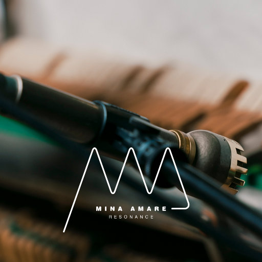 男生把小困困进男生困困里
